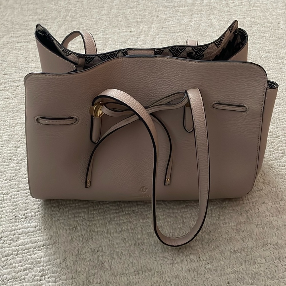 Women’s purse